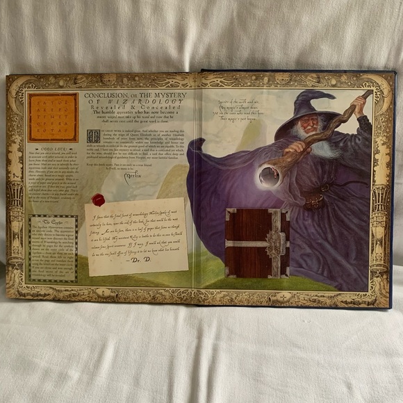 Vintage Lot of 4 OLOGY Books with Elaborate Design and Interactive Elements - Picture 2 of 14